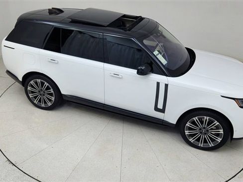 Used 2023 Land Rover Range Rover Long Wheelbase Autobiography image 78