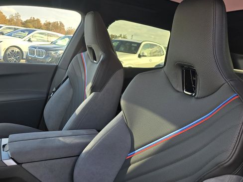 New 2026 BMW iX xDrive45 w/ M Sport Package image 7