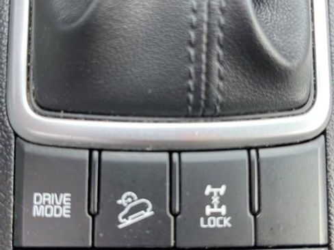 Used 2020 Kia Sportage LX image 22
