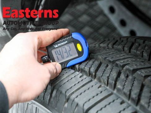 Used 2024 RAM 2500 Big Horn w/ Bed Utility Group image 27