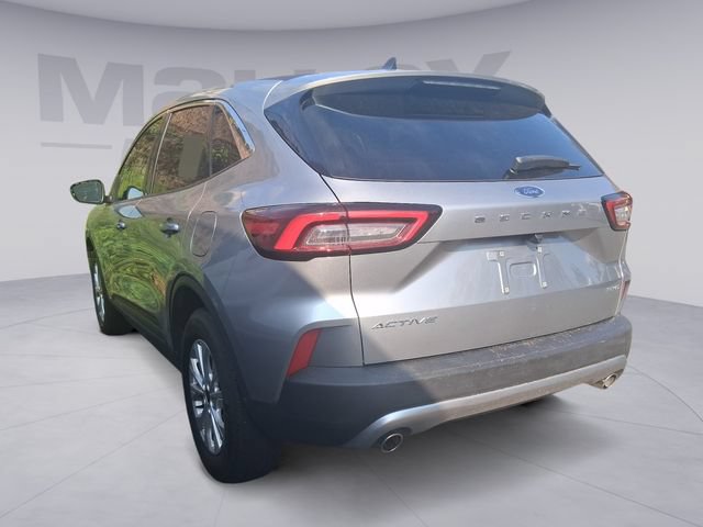 Used 2023 Ford Escape Active AWD/4WD image 3