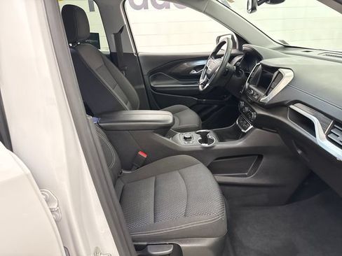 Used 2024 GMC Terrain SLE w/ Driver Convenience Package AWD/4WD image 23