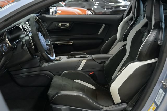Used 2022 Ford Mustang Shelby GT500 w/ Carbon Fiber Track Pack RWD image 23