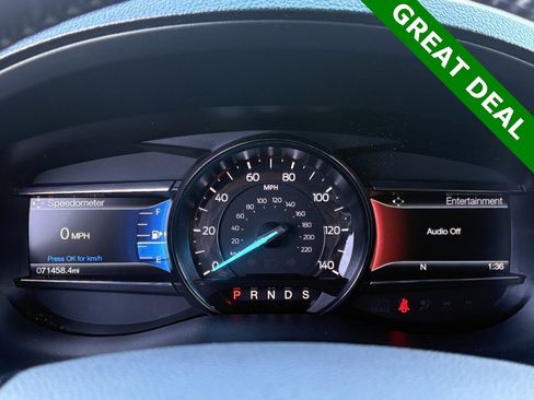 Used 2017 Ford Explorer XLT w/ Equipment Group 202A image 16