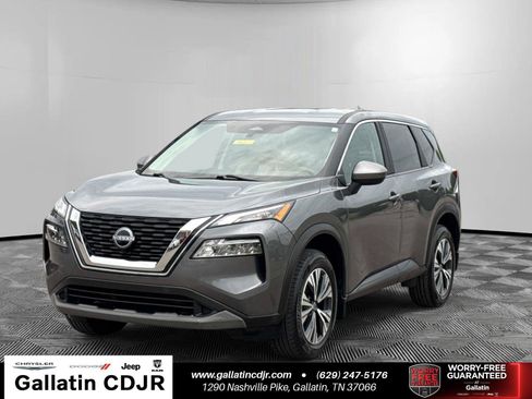 Used 2023 Nissan Rogue SV AWD/4WD image 1