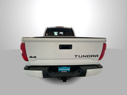 Used 2018 Toyota Tundra SR5 image 7