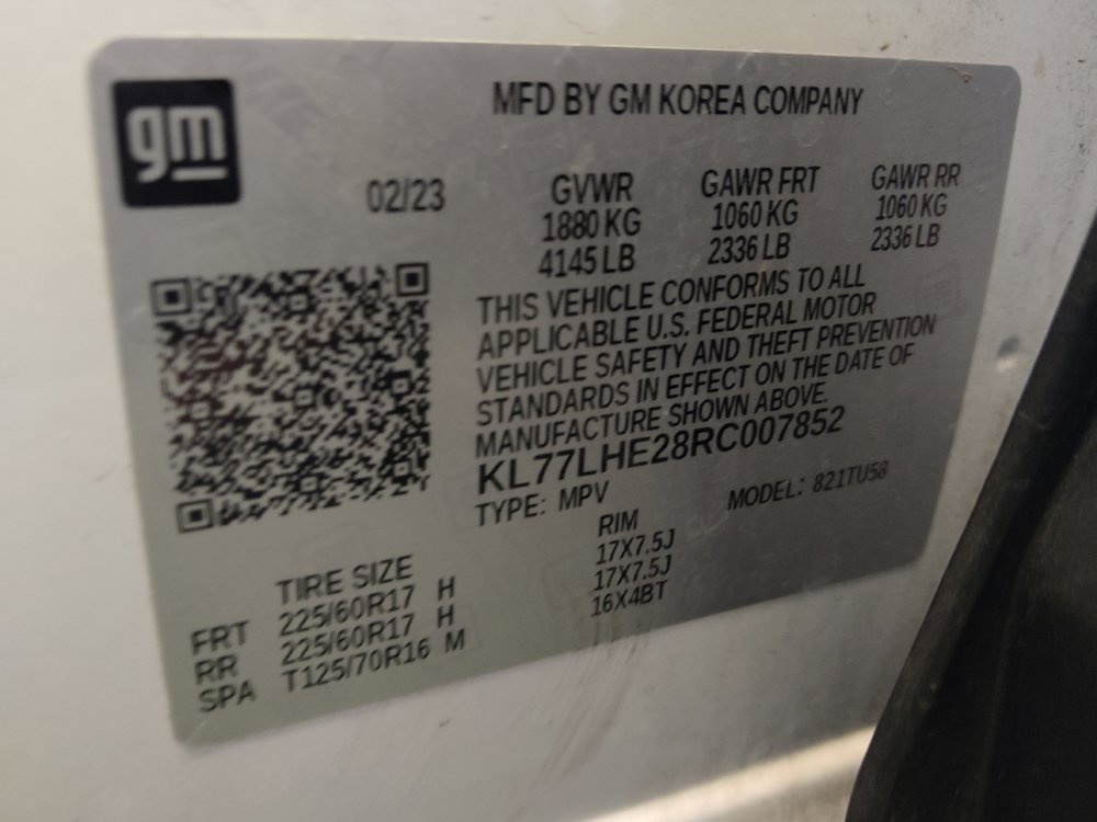 Used 2024 Chevrolet Trax LT w/ Driver Confidence Package FWD image 33