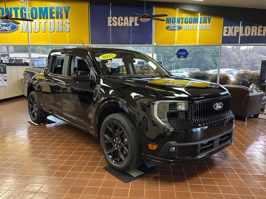 Used 2025 Ford Maverick Lobo AWD/4WD image 43