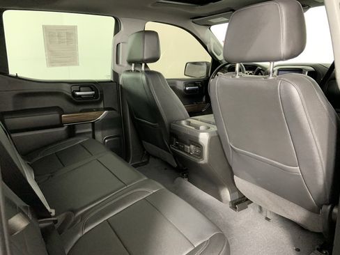 Used 2021 Chevrolet Silverado 1500 LT Trail Boss w/ Convenience Package II image 27