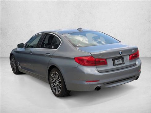 Used 2020 BMW 530i xDrive w/ Premium Package AWD/4WD image 7