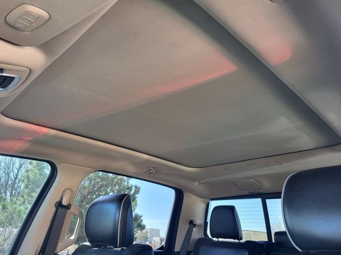 Used 2021 RAM 1500 Laramie w/ Laramie Southwest Edition AWD/4WD image 9