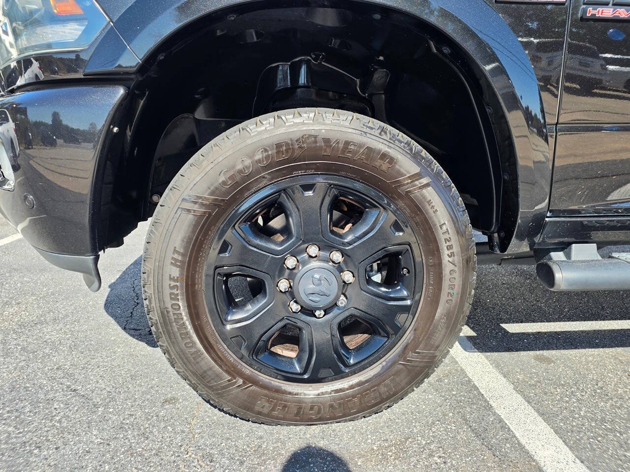 Used 2017 RAM 2500 Laramie w/ Sport Appearance Group AWD/4WD image 10