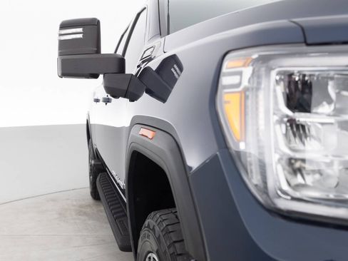 Used 2022 GMC Sierra 3500 AT4 w/ Snow Plow Prep/Camper Package AWD/4WD image 11