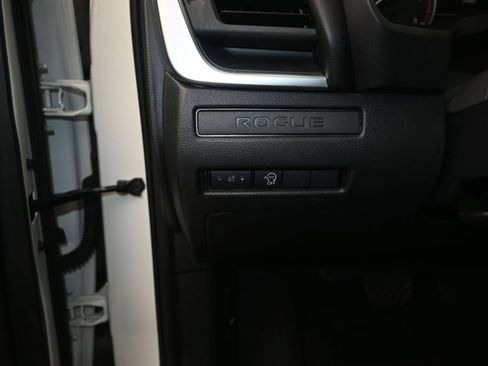 Certified 2024 Nissan Rogue S FWD image 12