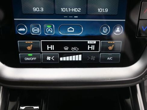 Used 2023 Subaru Legacy Premium AWD/4WD image 16