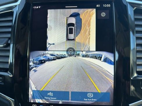 Used 2025 Volvo XC90 T8 Plus w/ Protection Package Premier image 47