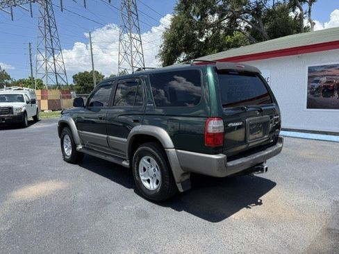 Used 2000 Toyota 4Runner Limited RWD image 7
