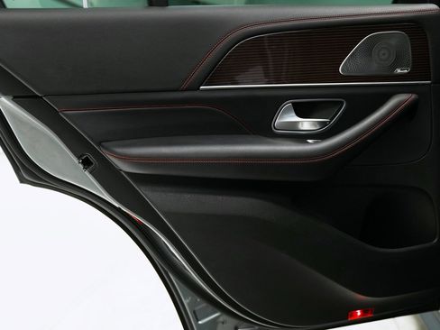 Used 2023 Mercedes-Benz GLE 53 AMG 4MATIC image 40