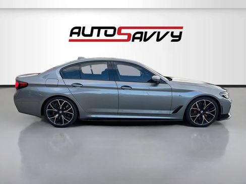 Used 2023 BMW M550i xDrive w/ Dynamic Handling Package AWD/4WD image 8