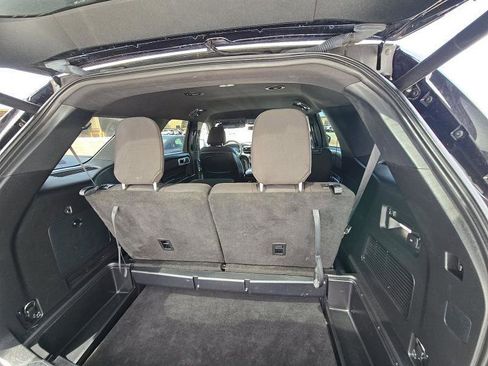 Used 2020 Ford Explorer XLT RWD image 10