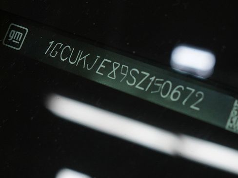 Used 2025 Chevrolet Silverado 1500 High Country image 33