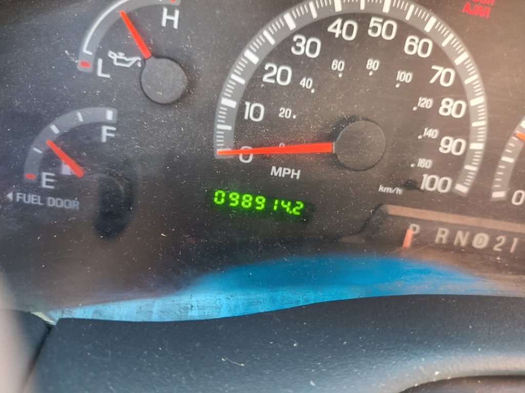 Used 2003 Ford F150 XLT RWD image 2