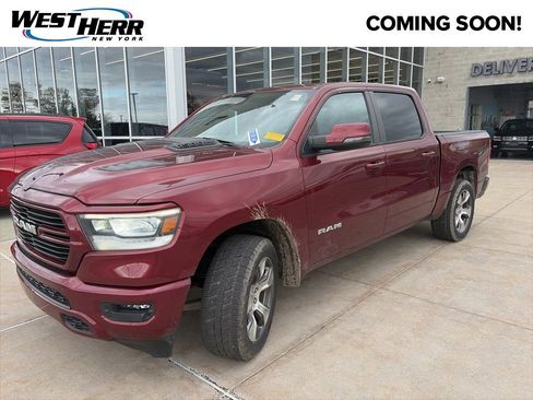 Used 2023 RAM 1500 Laramie AWD/4WD image 4