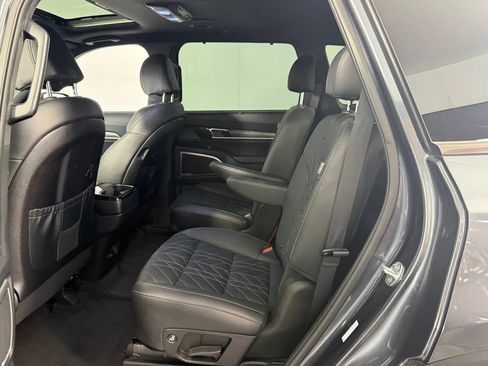 Used 2024 Kia Telluride EX X-Line image 27