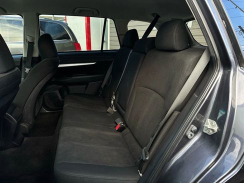 Used 2013 Subaru Outback 2.5i Premium image 12