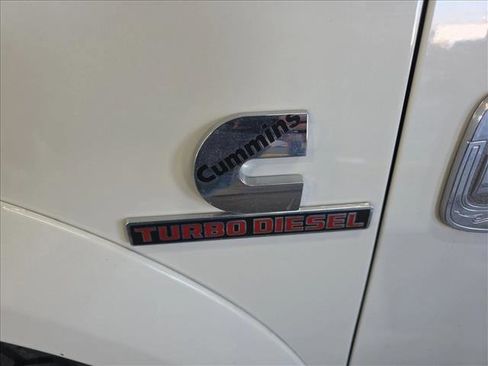 Used 2018 RAM 2500 Longhorn image 4