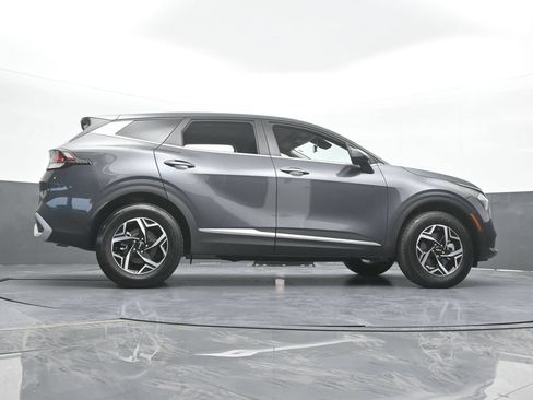 Used 2023 Kia Sportage LX AWD/4WD image 61
