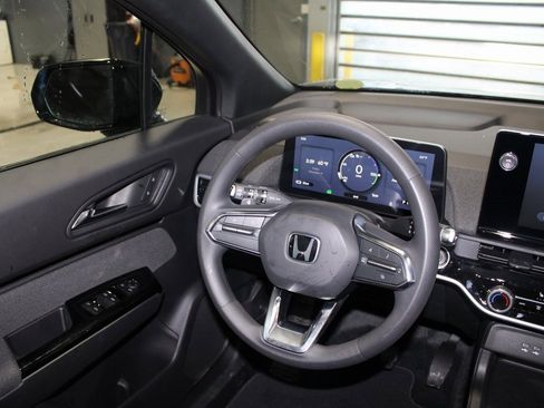 New 2026 Honda Prologue EX image 28