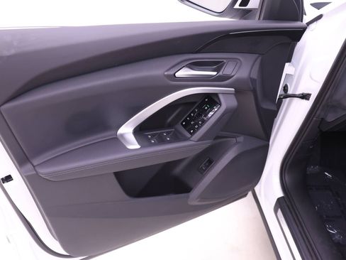 Certified 2025 Audi Q5 Premium AWD/4WD image 13
