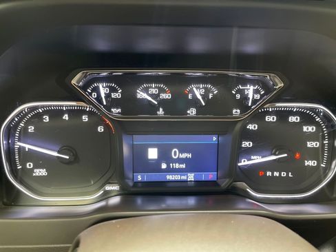 Used 2020 GMC Sierra 2500 SLT w/ SLT Premium Plus Package image 23