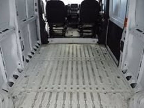 Used 2023 RAM ProMaster 2500 FWD image 11