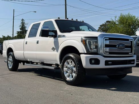 Used 2015 Ford F250 Platinum AWD/4WD image 3
