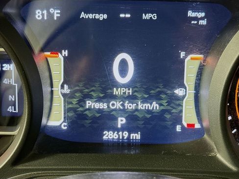 Used 2025 Jeep Wrangler Unlimited Rubicon image 12