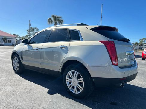 Used 2016 Cadillac SRX Luxury image 7