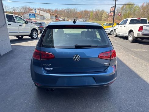 Used 2016 Volkswagen Golf S FWD image 7