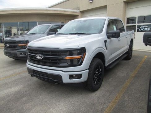 New 2026 Ford F150 XLT w/ Equipment Group 302A MID AWD/4WD image 4