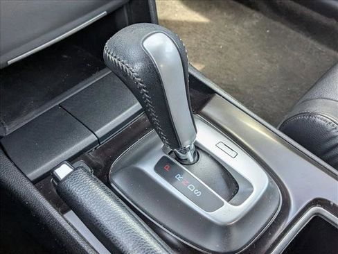 Used 2015 Honda Crosstour EX-L image 12