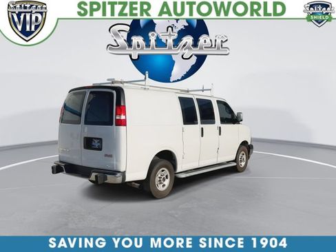 Used 2024 GMC Savana 2500 RWD image 9