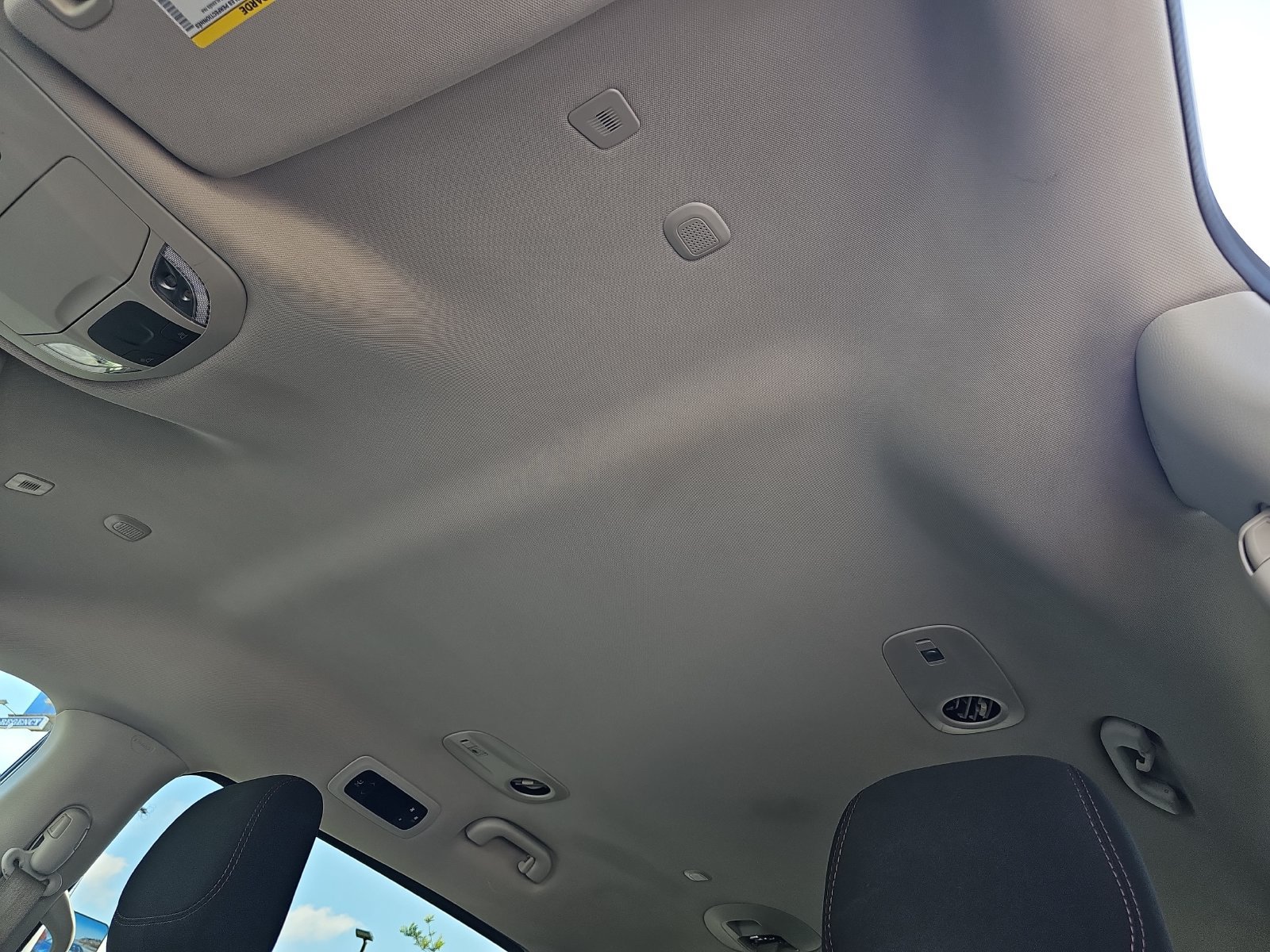 Used 2019 Chrysler Pacifica LX w/ Tire & Wheel Group FWD image 31
