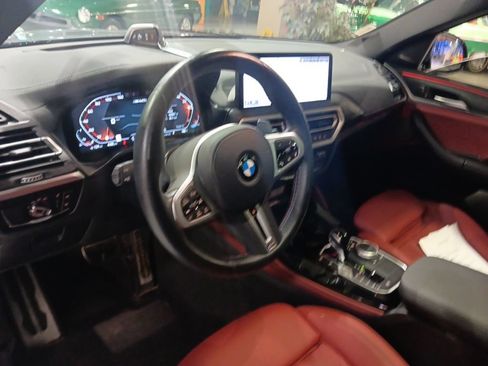 Used 2025 BMW X4 M40i AWD/4WD image 3