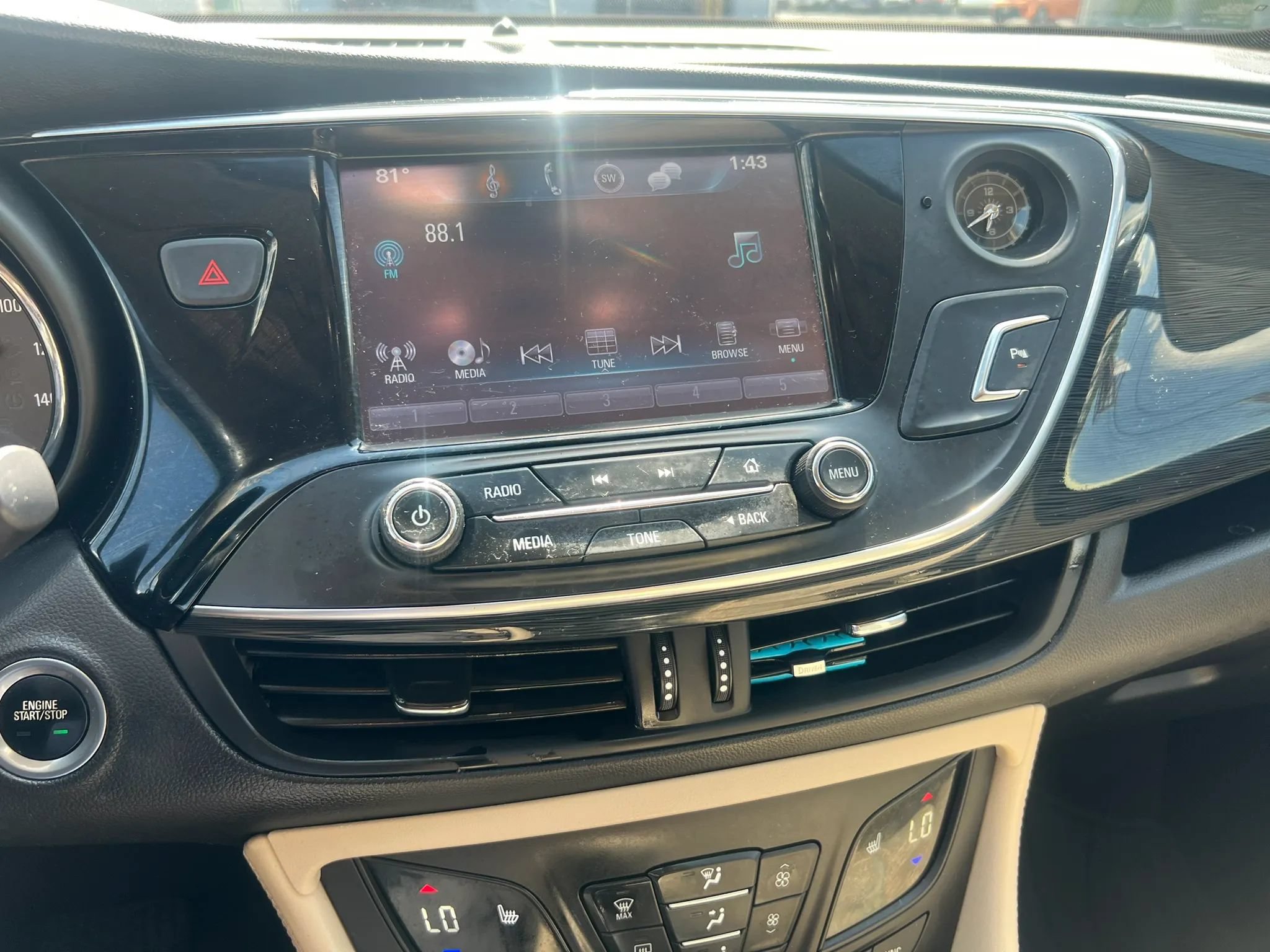 Used 2017 Buick Envision Preferred AWD/4WD image 22