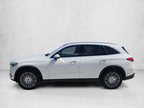 Certified 2026 Mercedes-Benz GLC 300 image 9