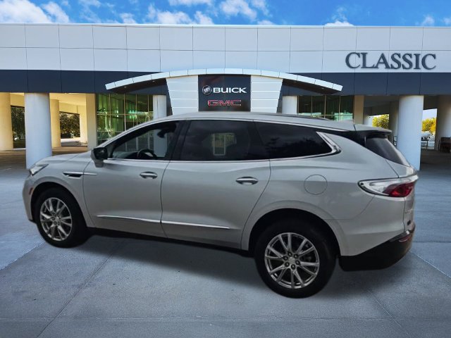 Used 2022 Buick Enclave Premium FWD image 6