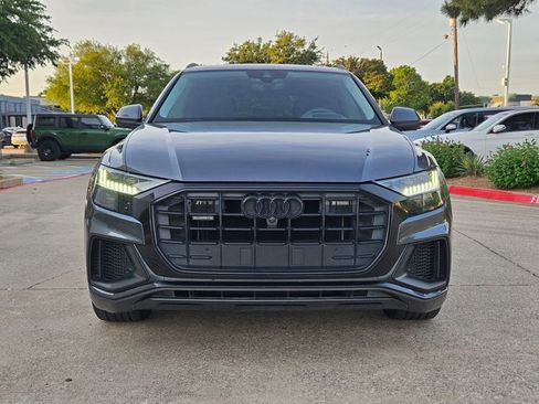 Used 2019 Audi Q8 Prestige w/ Luxury Package AWD/4WD image 2