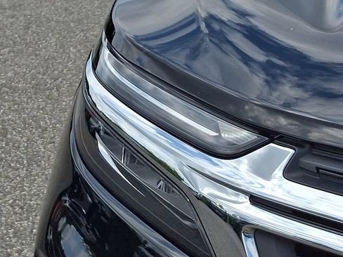Used 2023 Chevrolet Equinox LT AWD/4WD image 29