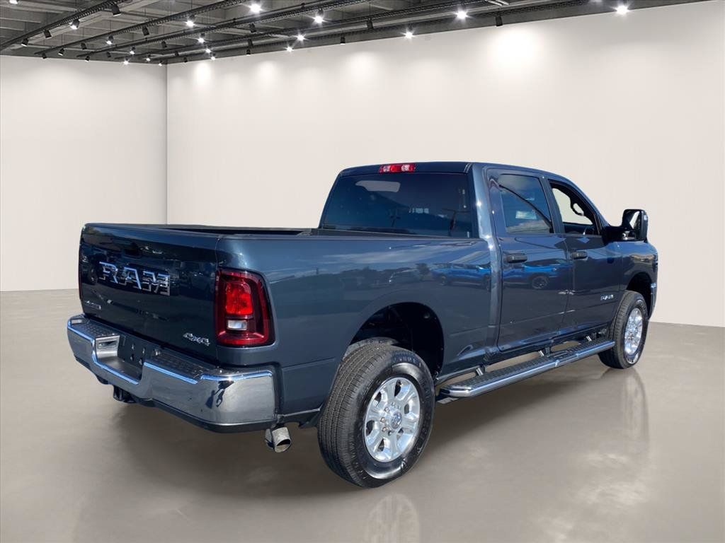 Used 2026 RAM 2500 Big Horn AWD/4WD image 7